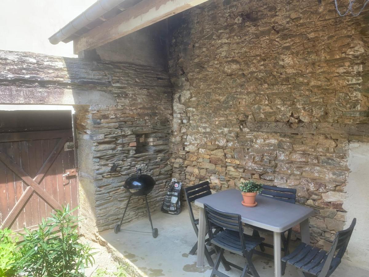 L'Etape De La Tour Apartman Grand-Fougeray Kültér fotó